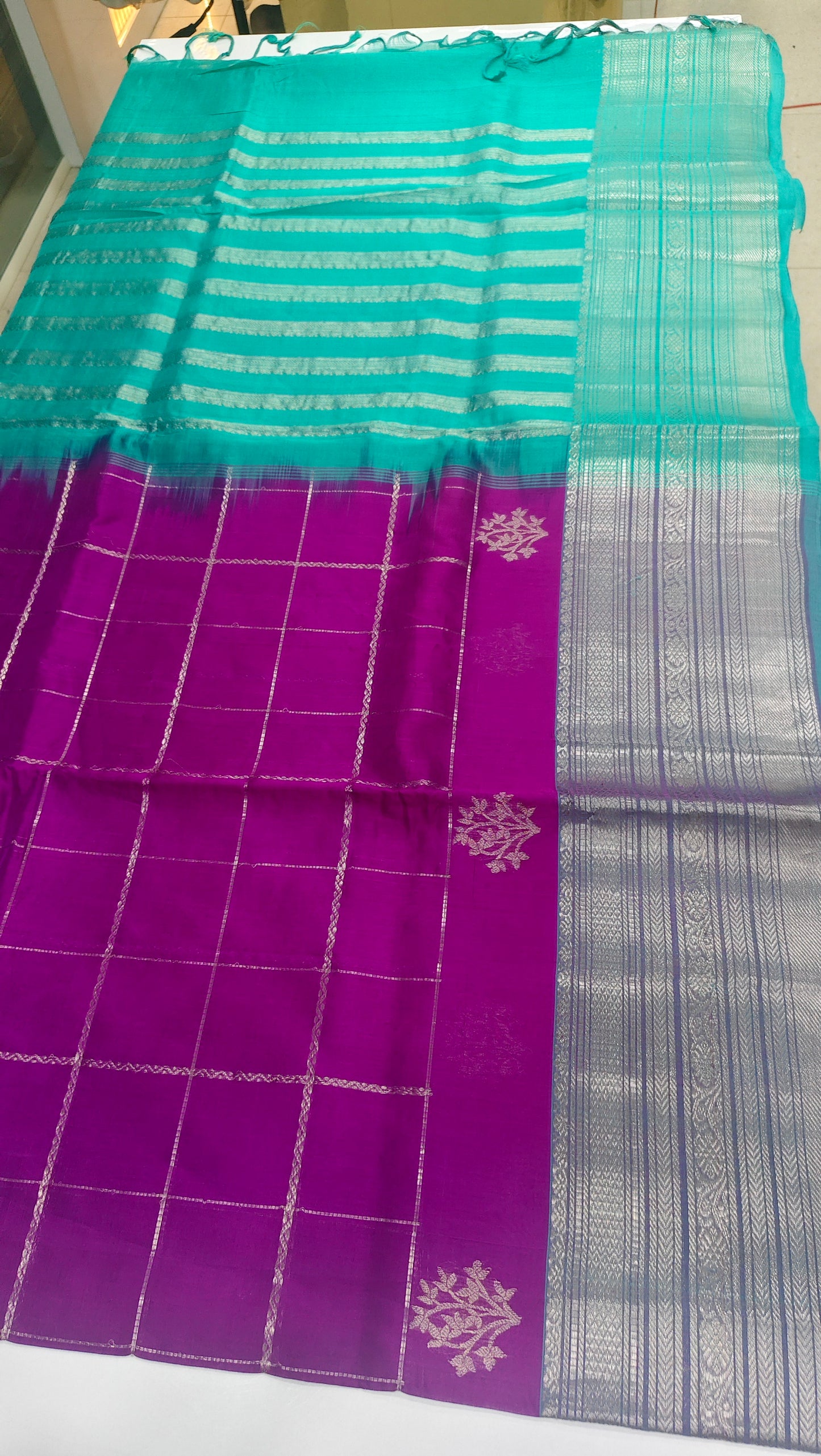 Magenta Purple Pure Handloom Mangalagiri Pattu Saree with Teal Kanchi Border