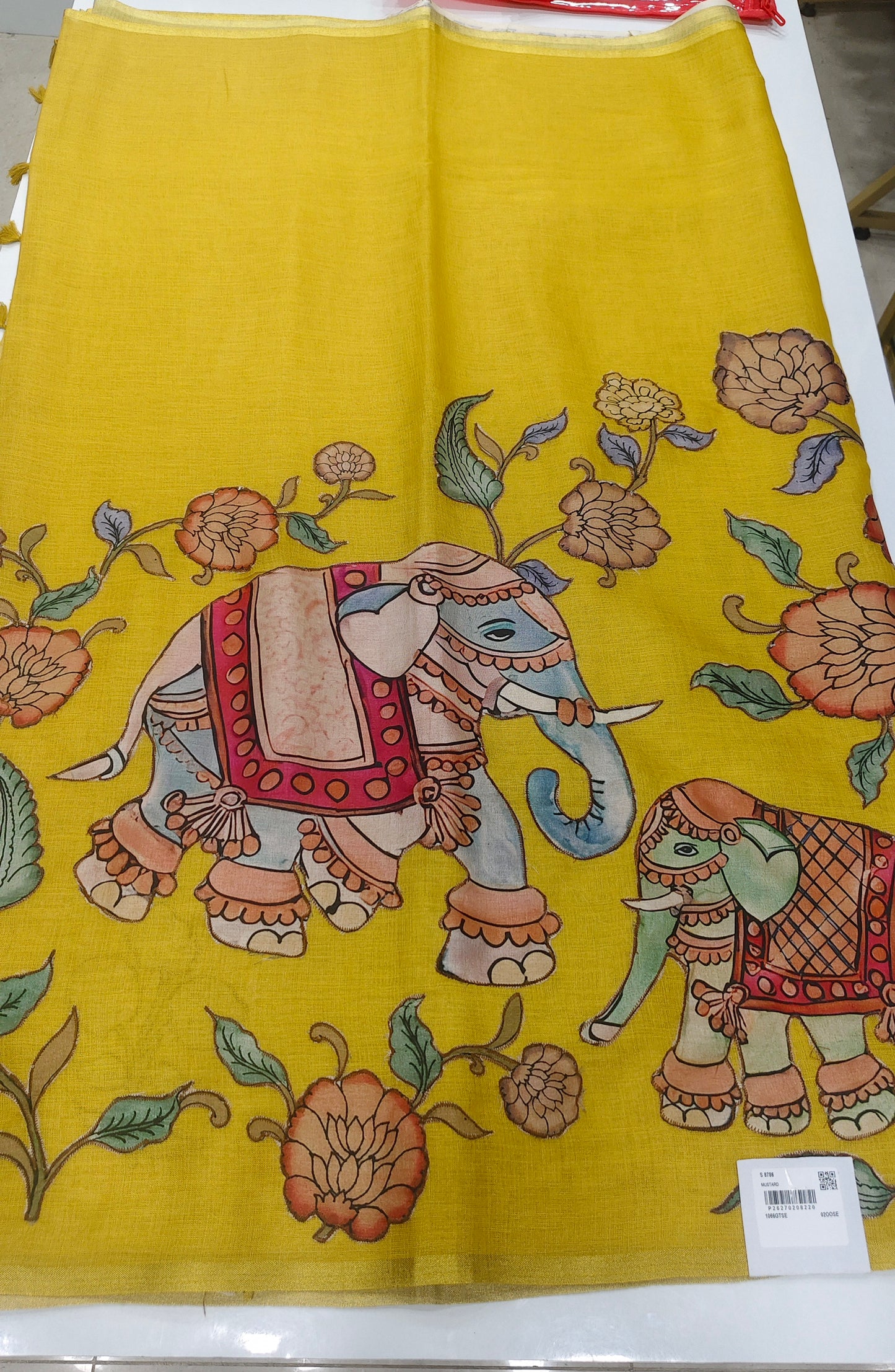Linen Saree with Kalamkari Applique Work & Printed Blouse